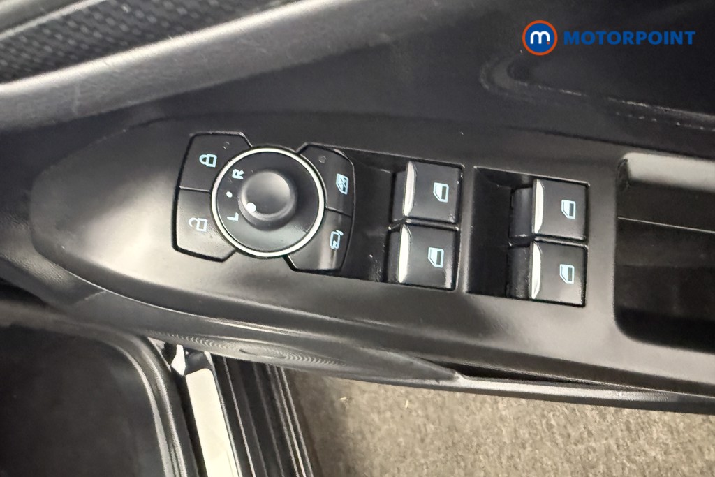 Ford Focus St-Line X Automatic Petrol Hatchback - Stock Number (1600540) - 21st supplementary image