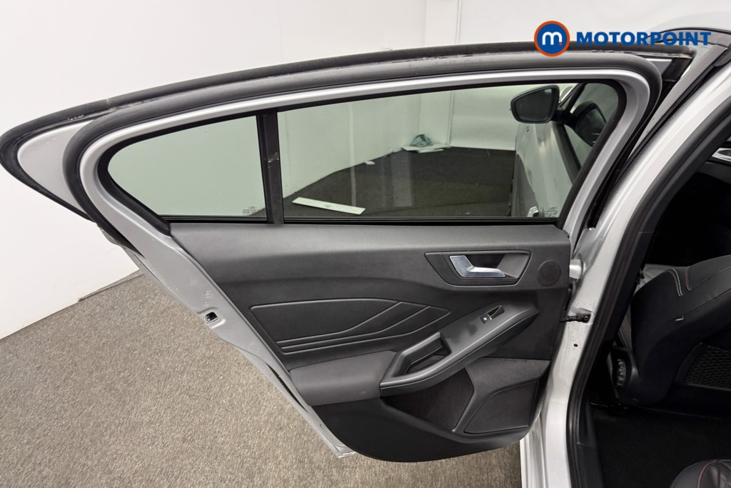 Ford Focus St-Line X Automatic Petrol Hatchback - Stock Number (1600562) - 7th supplementary image