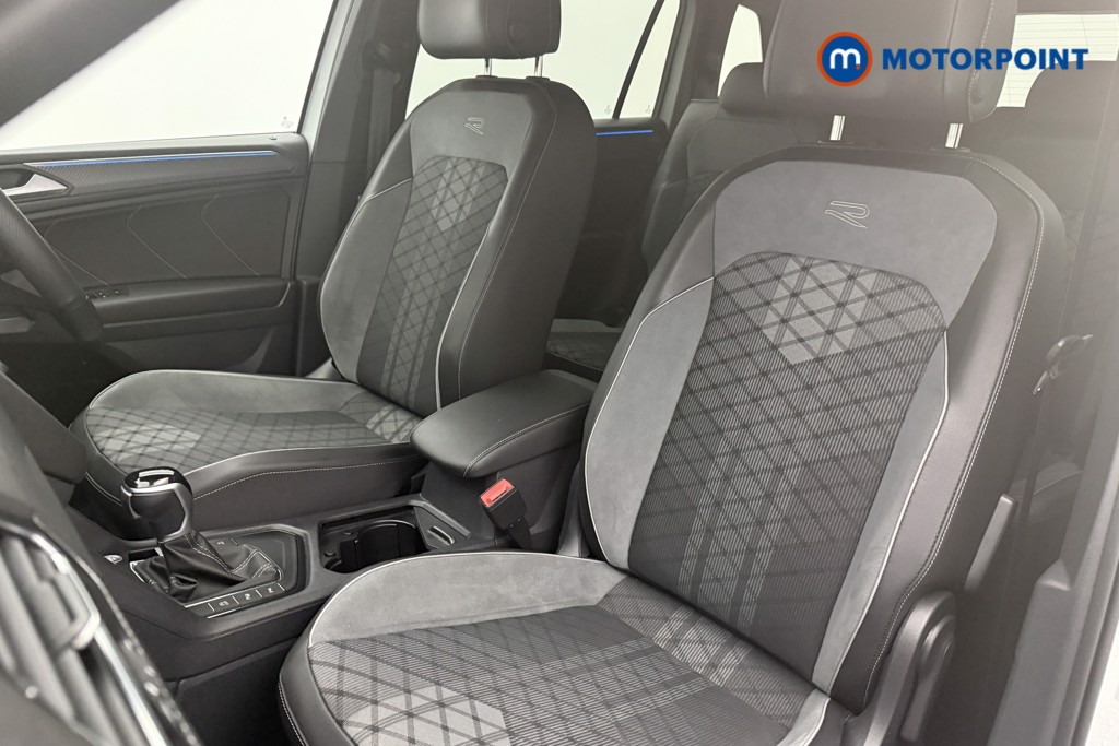Volkswagen Tiguan Allspace R-Line Automatic Petrol SUV - Stock Number (1600678) - 3rd supplementary image