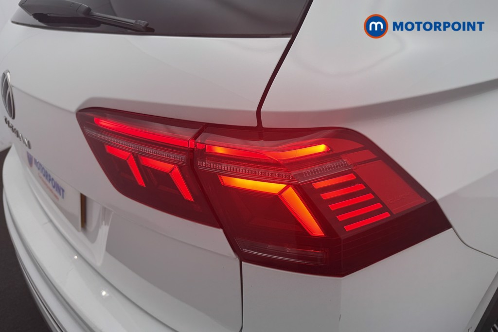 Volkswagen Tiguan Allspace R-Line Automatic Petrol SUV - Stock Number (1600678) - 20th supplementary image
