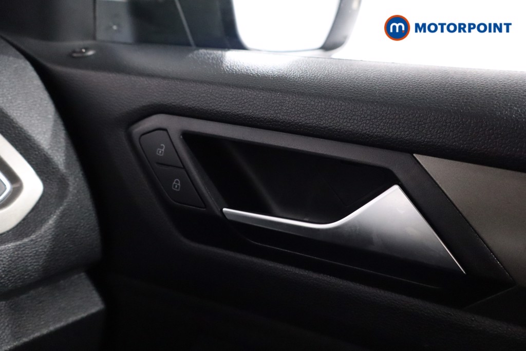 Volkswagen T-Roc SE Manual Petrol SUV - Stock Number (1600768) - 13th supplementary image