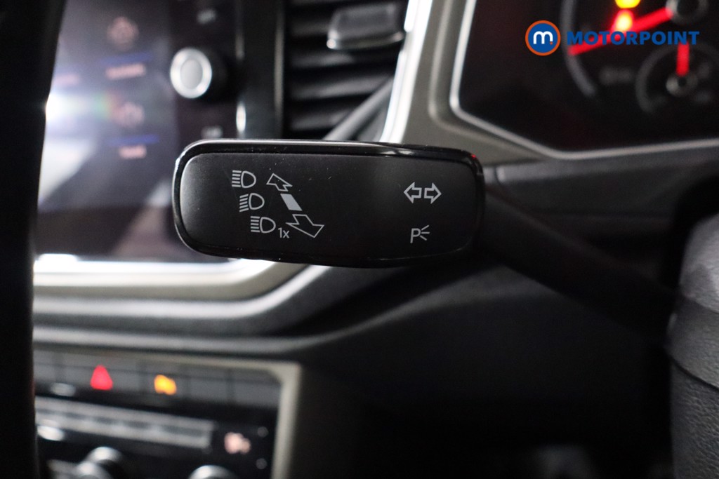 Volkswagen T-Roc SE Manual Petrol SUV - Stock Number (1600768) - 17th supplementary image