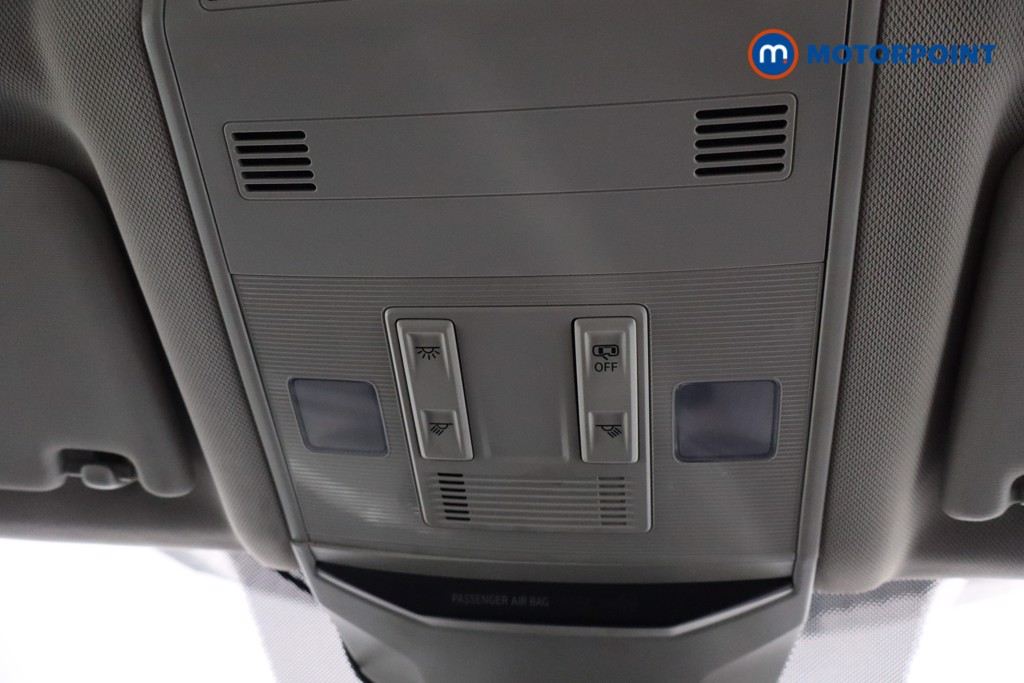 Volkswagen T-Roc SE Manual Petrol SUV - Stock Number (1600768) - 23rd supplementary image