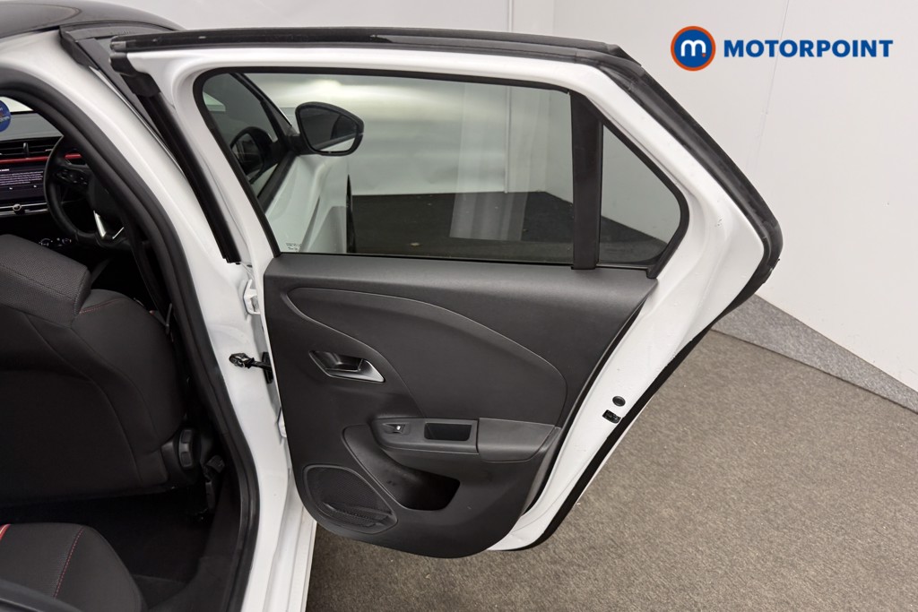 Vauxhall Corsa GS Manual Petrol Hatchback - Stock Number (1600775) - 14th supplementary image