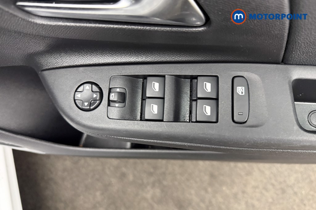 Vauxhall Corsa GS Manual Petrol Hatchback - Stock Number (1600775) - 18th supplementary image