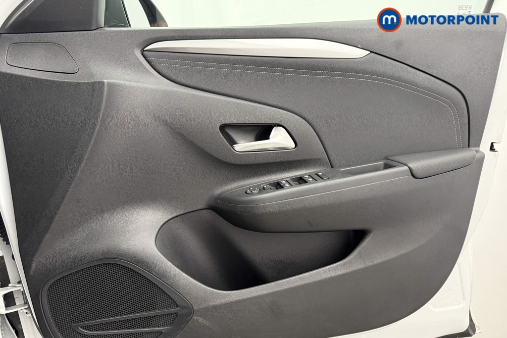 Vauxhall Corsa GS Manual Petrol Hatchback - Stock Number (1600829) - 15th supplementary image