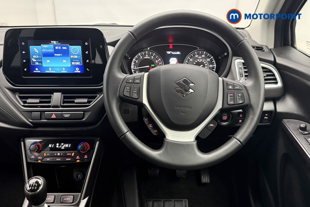 Suzuki S-Cross Motion Manual Petrol SUV - Stock Number (1601074) - 2nd supplementary image