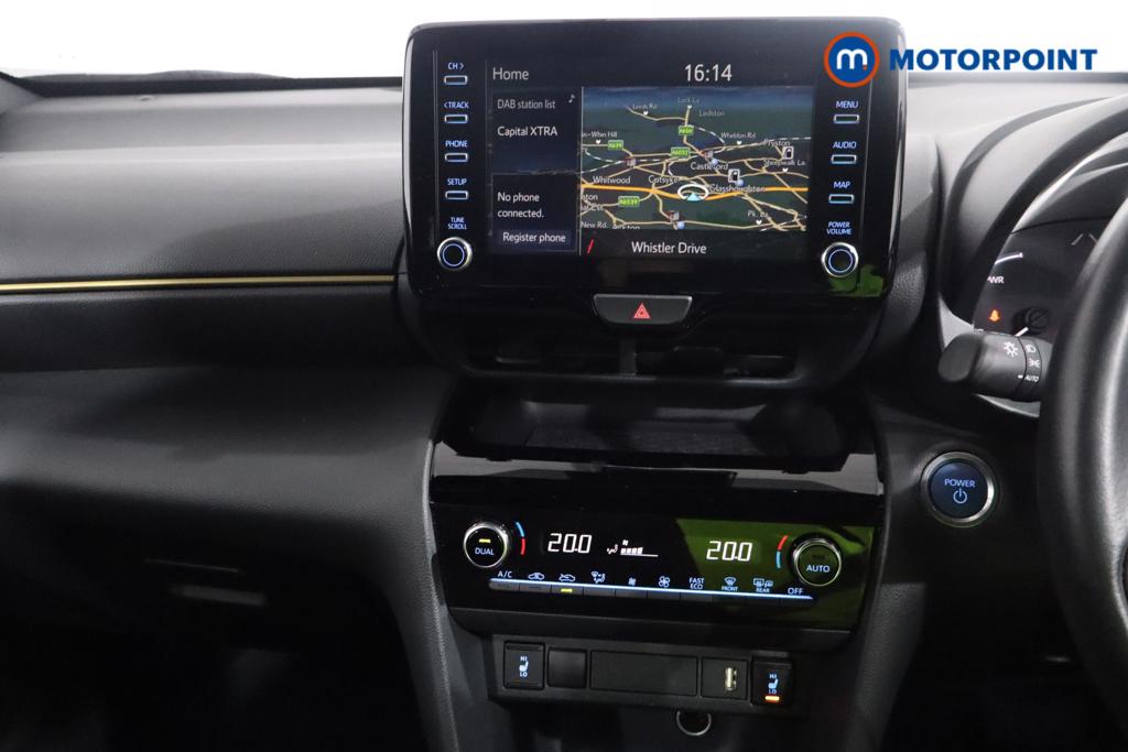 Toyota Yaris Cross Dynamic Automatic Petrol-Electric Hybrid Estate - Stock Number (1601158) - 2nd supplementary image