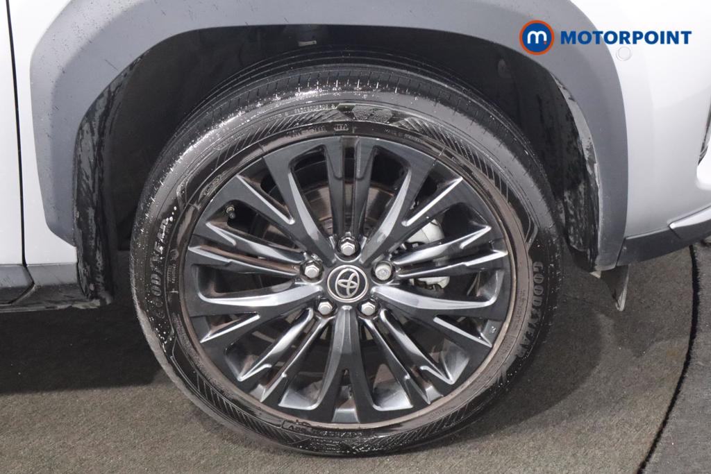 Toyota Yaris Cross Dynamic Automatic Petrol-Electric Hybrid Estate - Stock Number (1601158) - 17th supplementary image