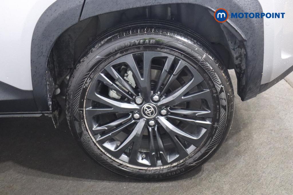 Toyota Yaris Cross Dynamic Automatic Petrol-Electric Hybrid Estate - Stock Number (1601158) - 19th supplementary image