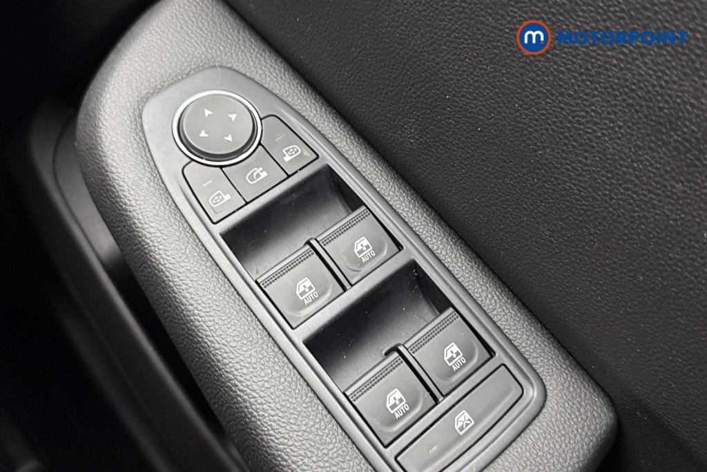 Renault Clio Evolution Manual Petrol Hatchback - Stock Number (1601233) - 15th supplementary image