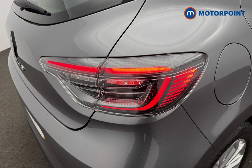 Renault Clio Evolution Manual Petrol Hatchback - Stock Number (1601233) - 17th supplementary image