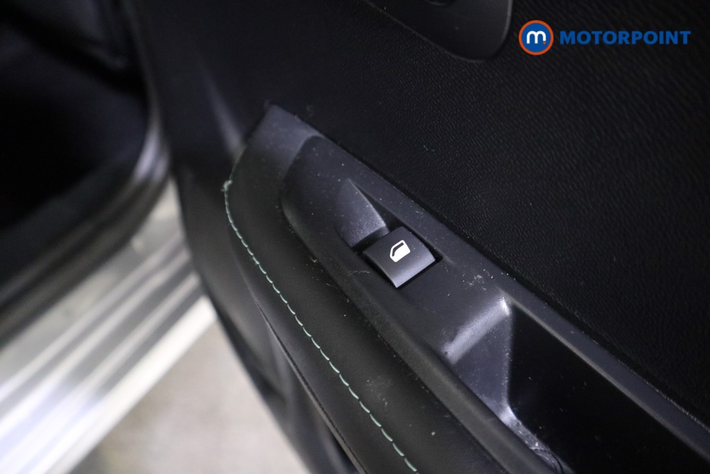 Peugeot 208 Allure Premium -Plus Automatic Electric Hatchback - Stock Number (1601410) - 18th supplementary image