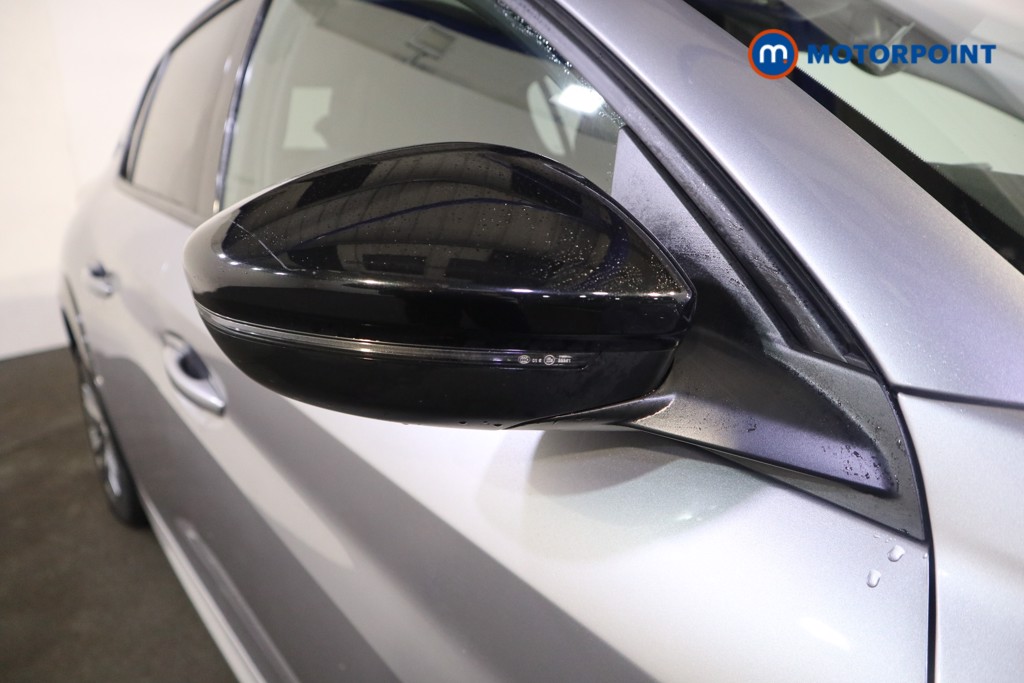 Peugeot 208 Allure Premium -Plus Automatic Electric Hatchback - Stock Number (1601410) - 28th supplementary image