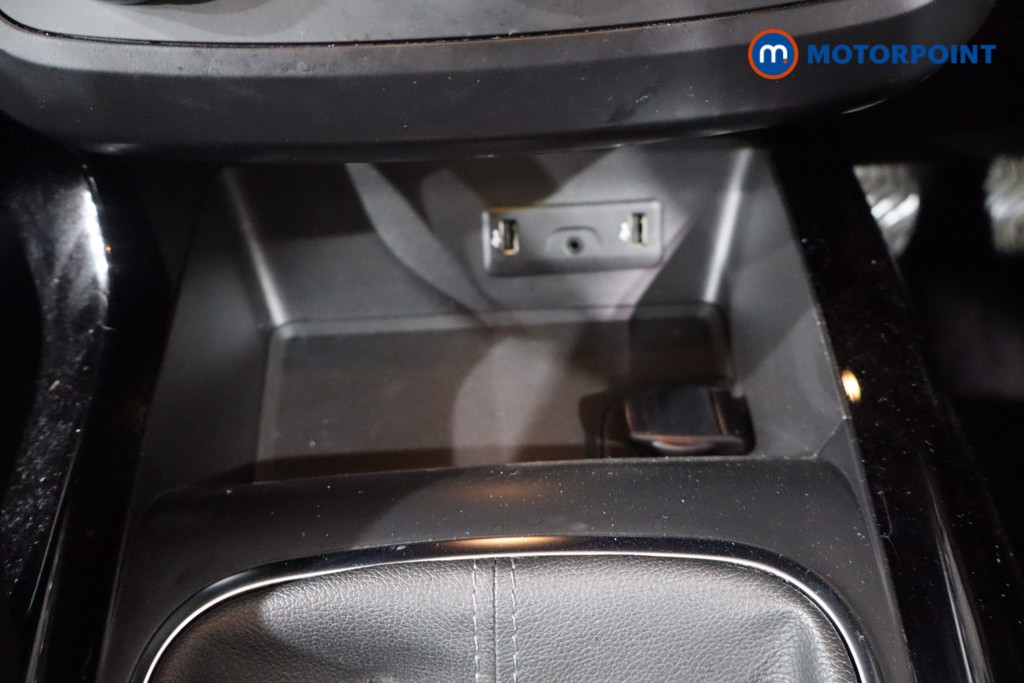 Renault Kadjar Iconic Manual Petrol SUV - Stock Number (1601609) - 14th supplementary image