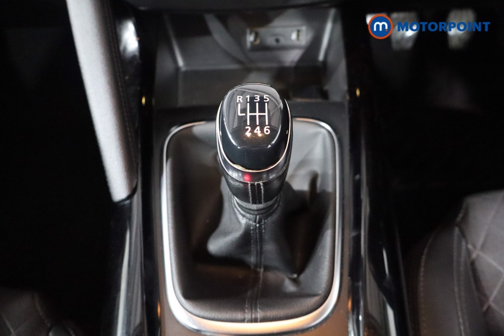 Renault Kadjar Iconic Manual Petrol SUV - Stock Number (1601609) - 15th supplementary image