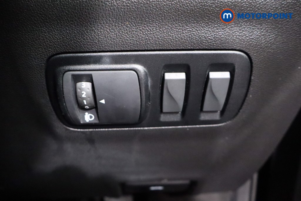 Renault Kadjar Iconic Manual Petrol SUV - Stock Number (1601609) - 21st supplementary image