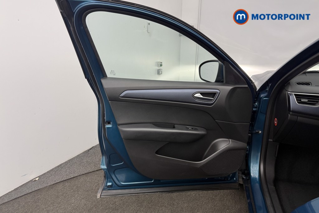 Renault Arkana Iconic Automatic Petrol-Electric Hybrid SUV - Stock Number (1601650) - 4th supplementary image