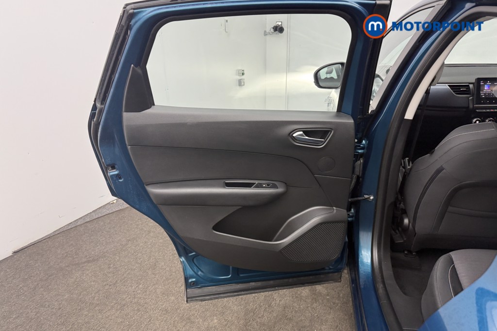 Renault Arkana Iconic Automatic Petrol-Electric Hybrid SUV - Stock Number (1601650) - 8th supplementary image