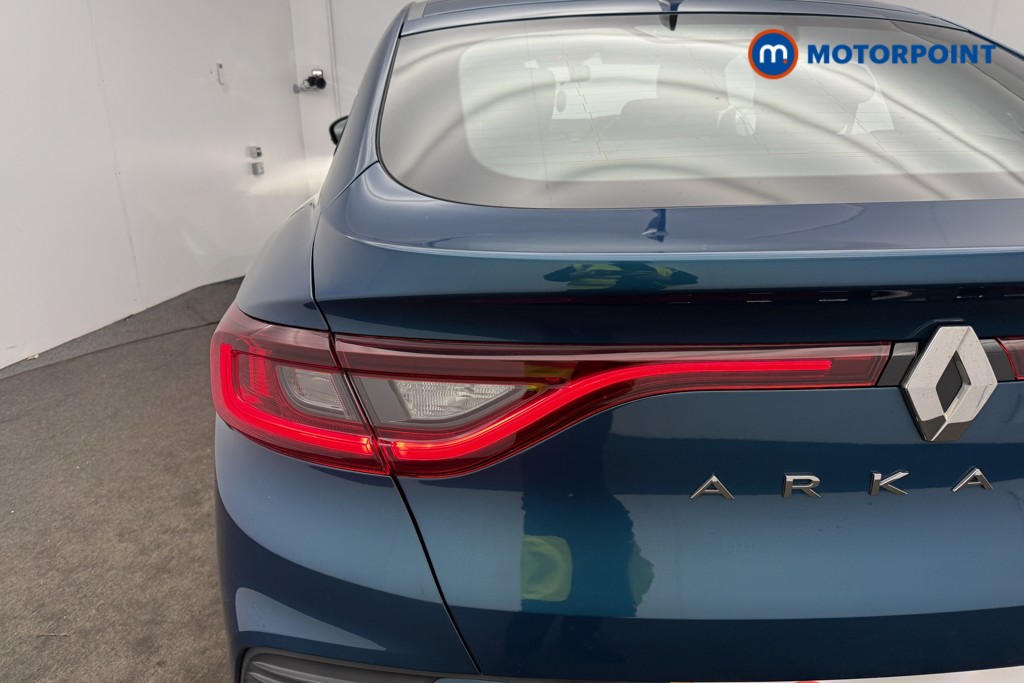 Renault Arkana Iconic Automatic Petrol-Electric Hybrid SUV - Stock Number (1601650) - 10th supplementary image