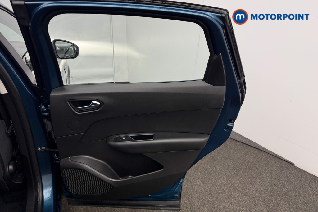 Renault Arkana Iconic Automatic Petrol-Electric Hybrid SUV - Stock Number (1601650) - 17th supplementary image