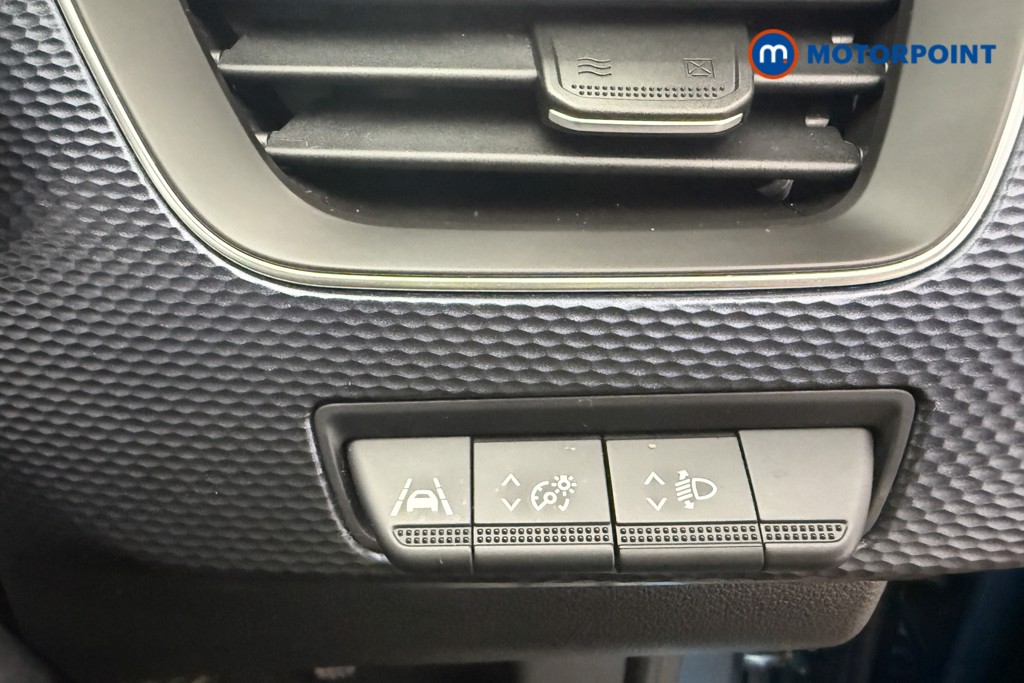 Renault Arkana Iconic Automatic Petrol-Electric Hybrid SUV - Stock Number (1601650) - 22nd supplementary image