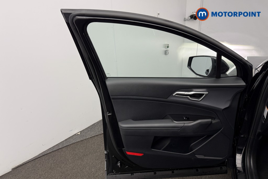 KIA Sportage Pure Automatic Petrol-Electric Hybrid SUV - Stock Number (1602040) - 4th supplementary image