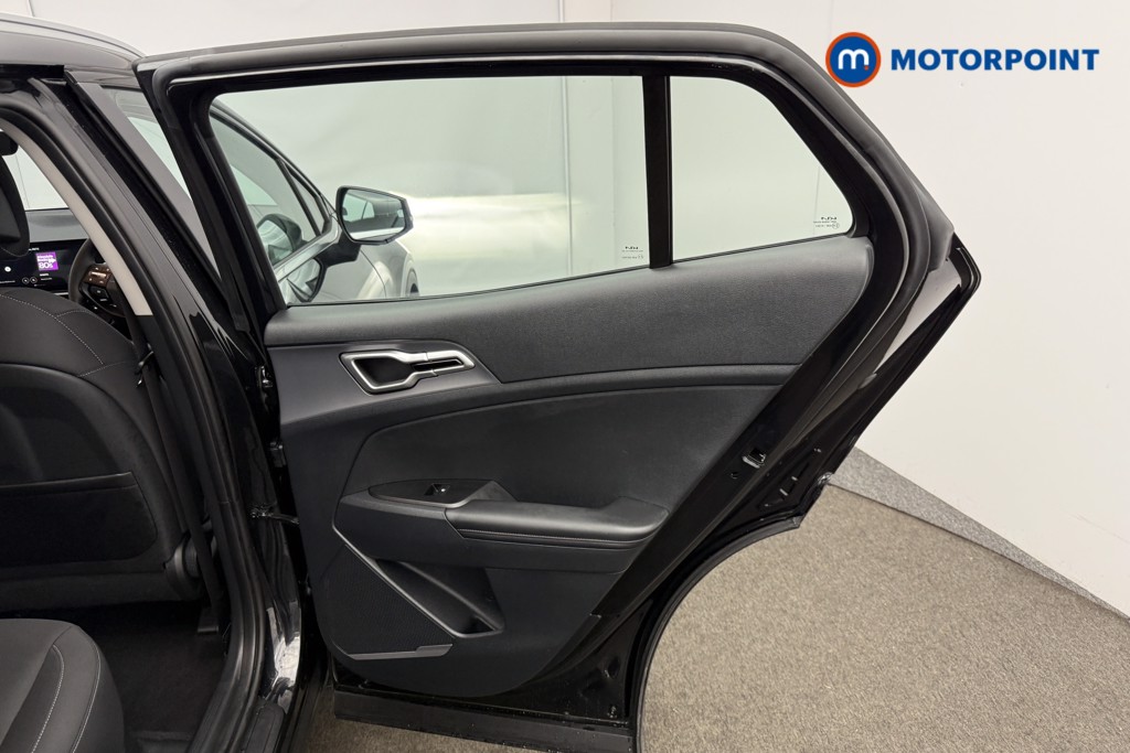 KIA Sportage Pure Automatic Petrol-Electric Hybrid SUV - Stock Number (1602040) - 18th supplementary image