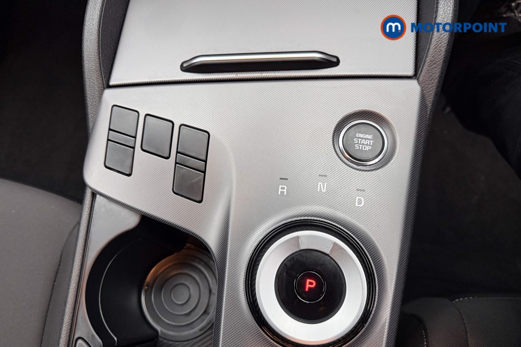 KIA Sportage Pure Automatic Petrol-Electric Hybrid SUV - Stock Number (1602040) - 26th supplementary image