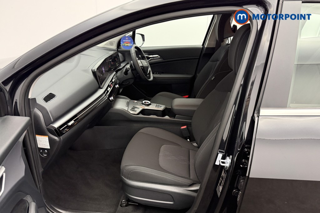 KIA Sportage Pure Automatic Petrol-Electric Hybrid SUV - Stock Number (1602040) - 1st supplementary image