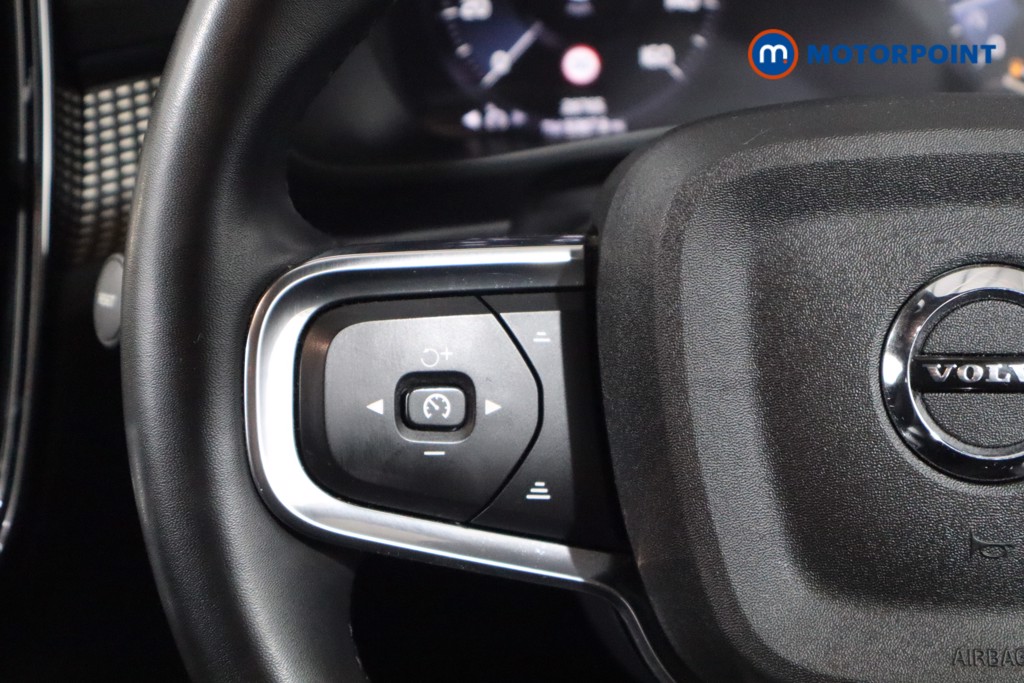 Volvo Xc40 R Design Automatic Petrol SUV - Stock Number (1602071) - 7th supplementary image