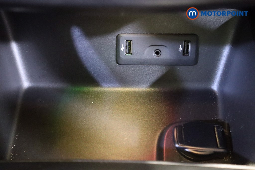 Renault Kadjar Iconic Automatic Diesel SUV - Stock Number (1602111) - 23rd supplementary image