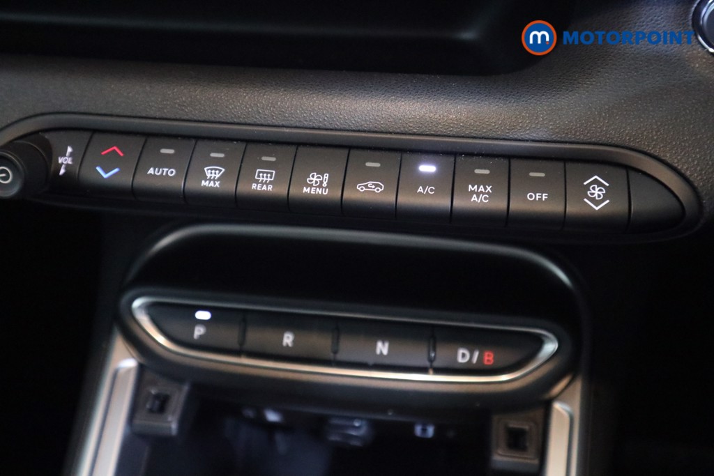 Jeep Avenger Summit Automatic Electric SUV - Stock Number (1602117) - 7th supplementary image