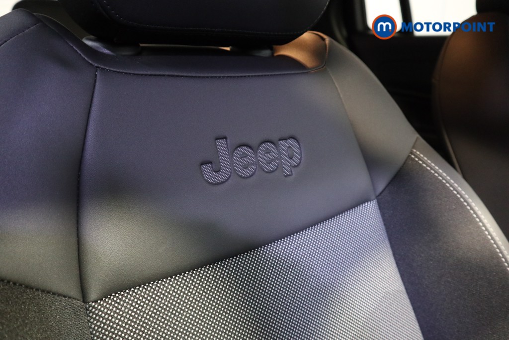 Jeep Avenger Summit Automatic Electric SUV - Stock Number (1602117) - 13th supplementary image