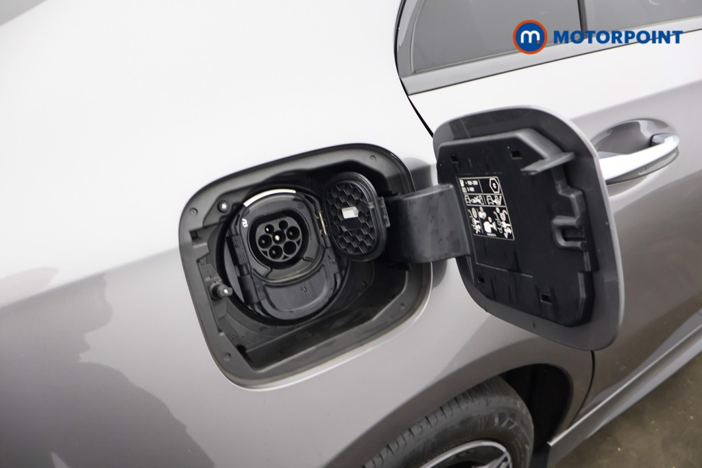 Mercedes-Benz A Class Amg Line Premium Plus Edition Automatic Petrol Plug-In Hybrid Saloon - Stock Number (1602333) - 18th supplementary image