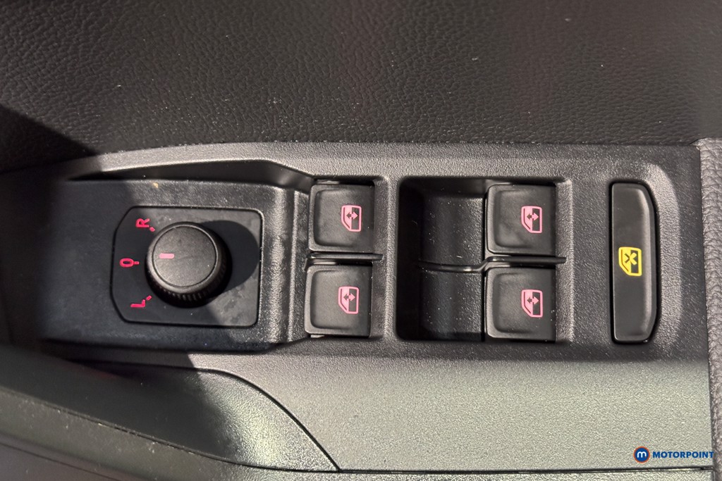 Seat Arona Se Technology Automatic Petrol SUV - Stock Number (1602442) - 11th supplementary image