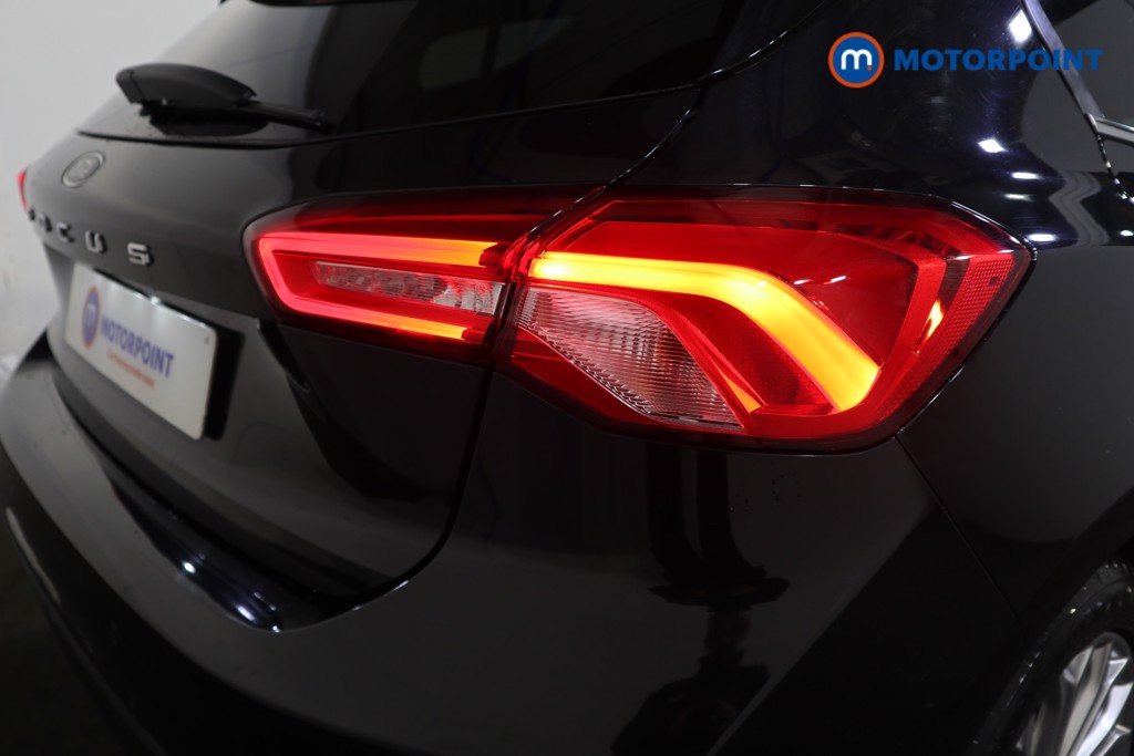 Ford Focus Titanium X Manual Diesel Hatchback - Stock Number (1602582) - 25th supplementary image