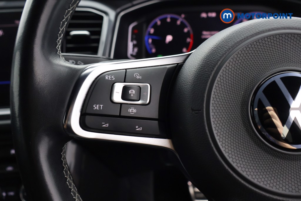 Volkswagen T-Roc R-Line Automatic Petrol SUV - Stock Number (1602591) - 3rd supplementary image