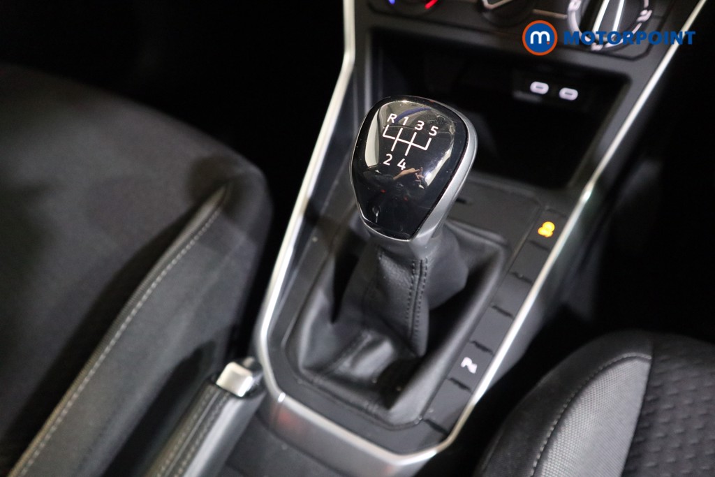 Volkswagen Polo Life Manual Petrol Hatchback - Stock Number (1602604) - 9th supplementary image