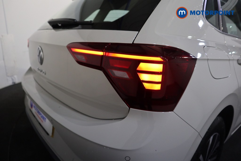 Volkswagen Polo Life Manual Petrol Hatchback - Stock Number (1602604) - 25th supplementary image
