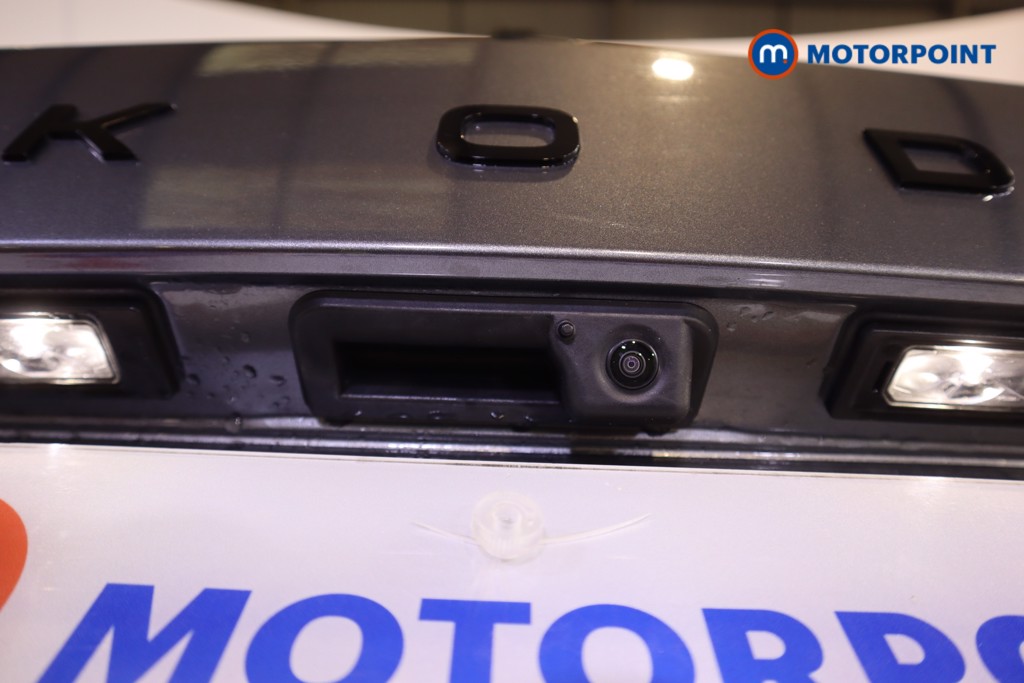 Skoda Kamiq Monte Carlo Edition Automatic Petrol SUV - Stock Number (1602625) - 33rd supplementary image