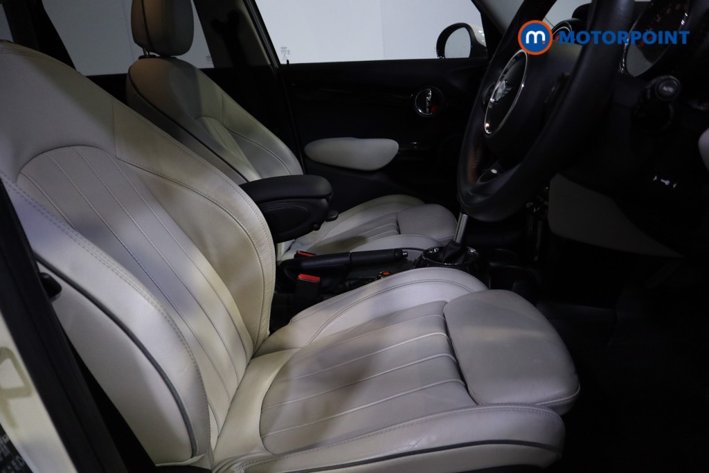 Mini Hatchback Cooper S Automatic Petrol Hatchback - Stock Number (1602640) - 16th supplementary image