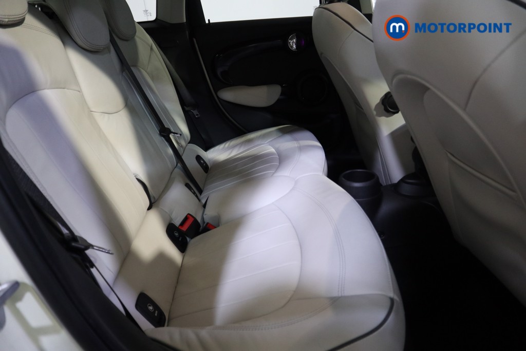 Mini Hatchback Cooper S Automatic Petrol Hatchback - Stock Number (1602640) - 17th supplementary image