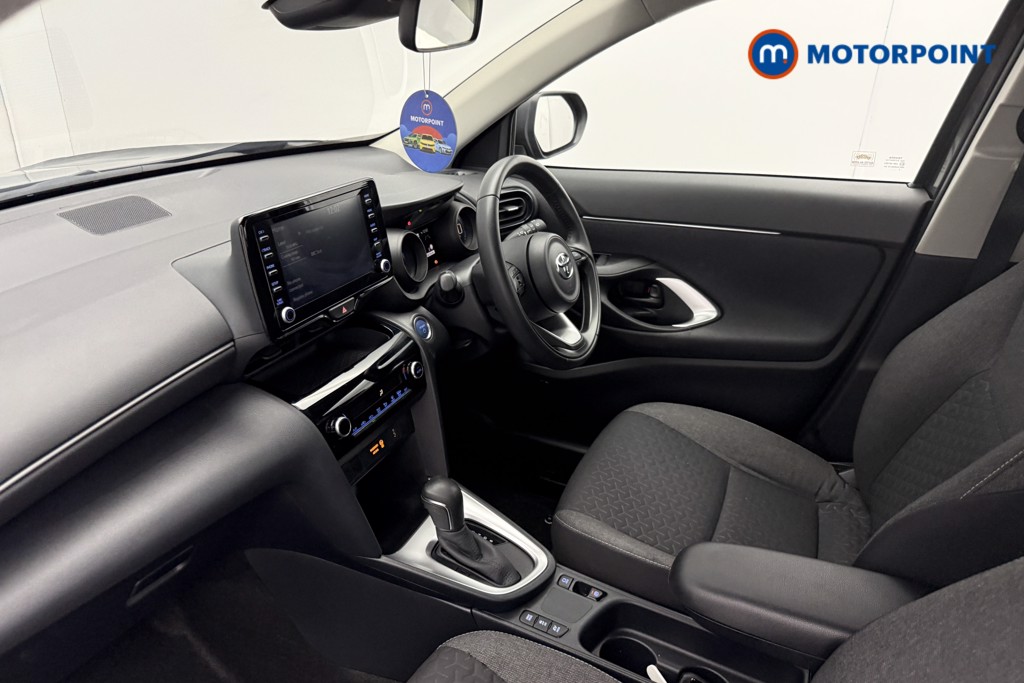 Toyota Yaris Cross Icon Automatic Petrol-Electric Hybrid Estate - Stock Number (1602828) - 3rd supplementary image