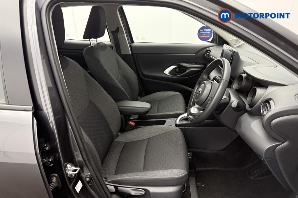 Toyota Yaris Cross Icon Automatic Petrol-Electric Hybrid Estate - Stock Number (1602828) - 16th supplementary image