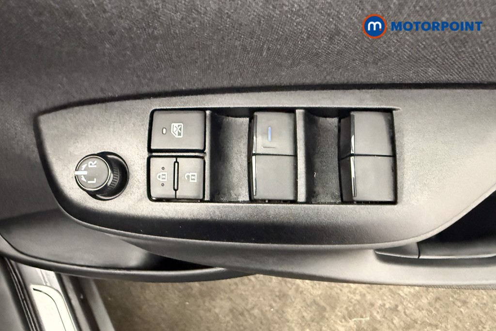 Toyota Yaris Cross Icon Automatic Petrol-Electric Hybrid Estate - Stock Number (1602828) - 18th supplementary image