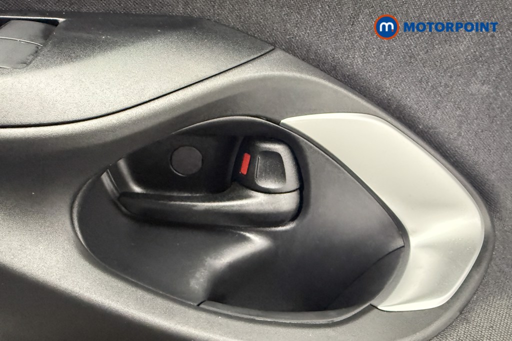 Toyota Yaris Cross Icon Automatic Petrol-Electric Hybrid Estate - Stock Number (1602828) - 19th supplementary image