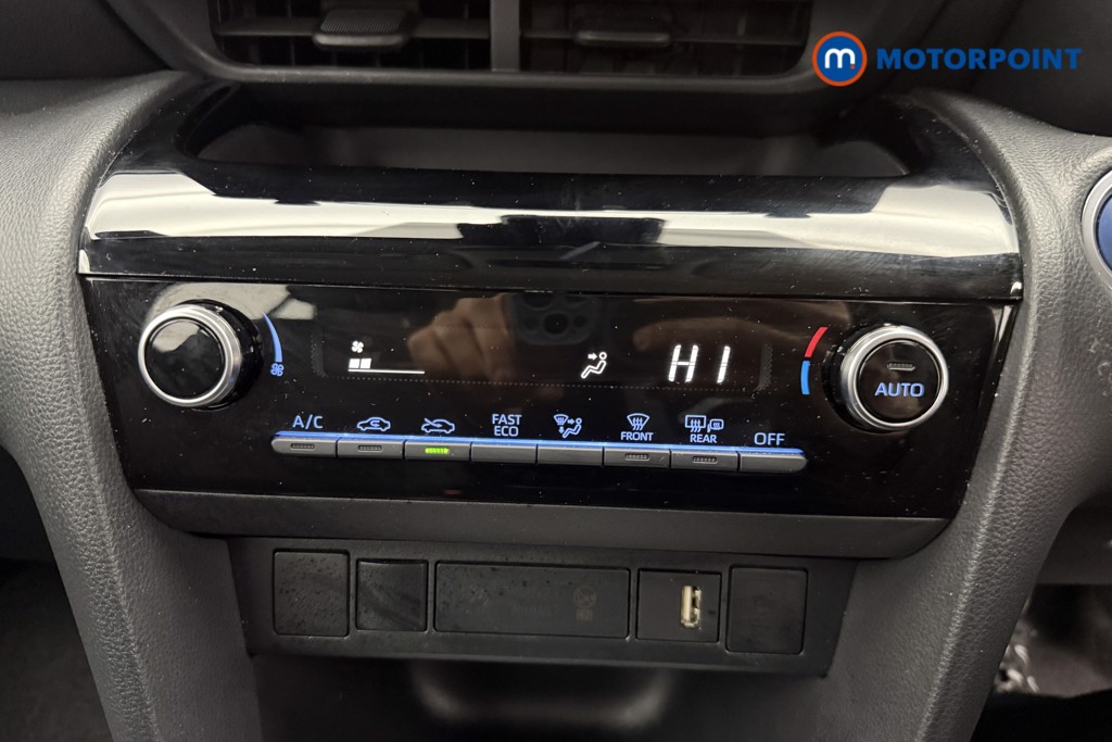 Toyota Yaris Cross Icon Automatic Petrol-Electric Hybrid Estate - Stock Number (1602828) - 24th supplementary image