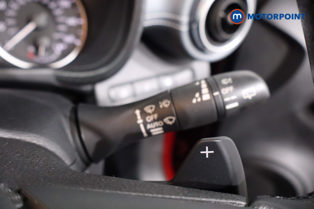 Nissan Juke Tekna Automatic Petrol SUV - Stock Number (1602996) - 23rd supplementary image