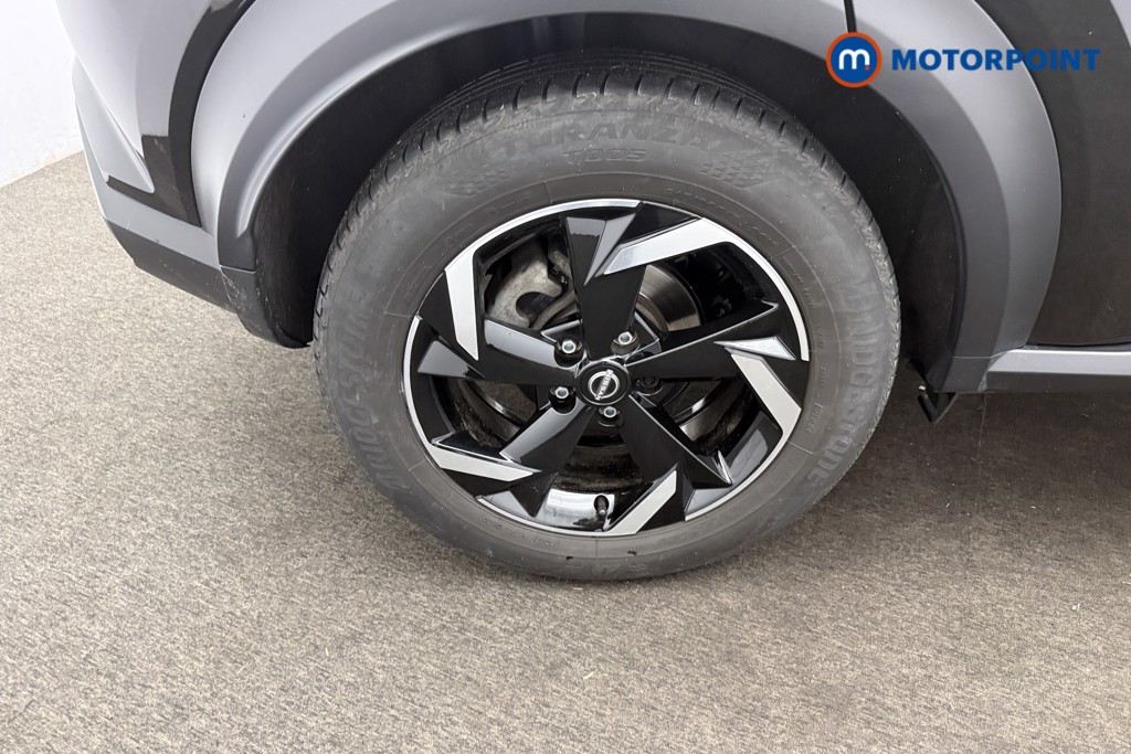 Nissan Juke N-Connecta Automatic Petrol SUV - Stock Number (1603006) - 24th supplementary image